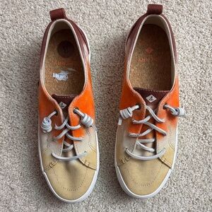 Sperry Orange to Beige Gradient Canvas Low-Tops